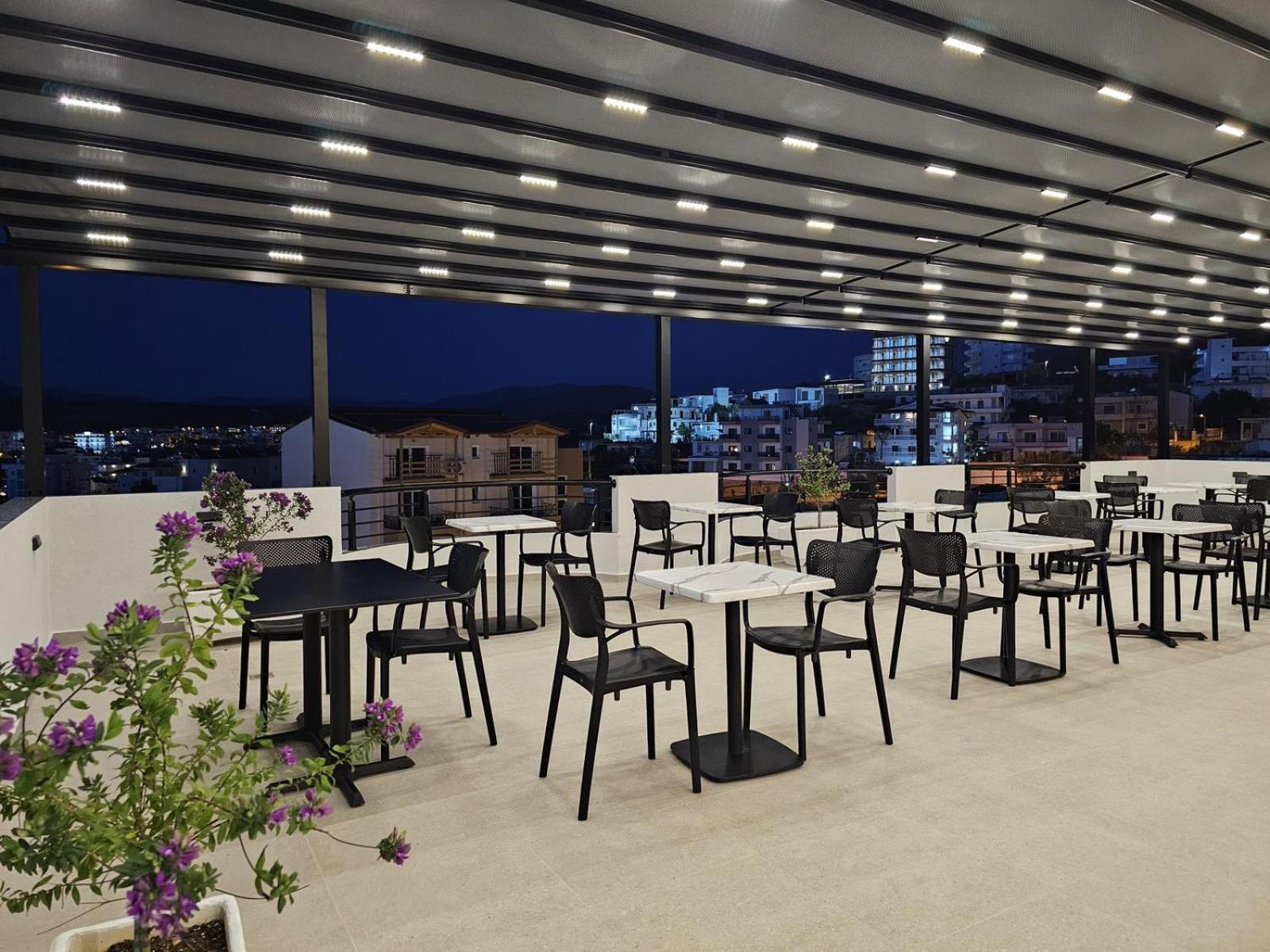 Monel Hotel Ksamil Bagian luar foto