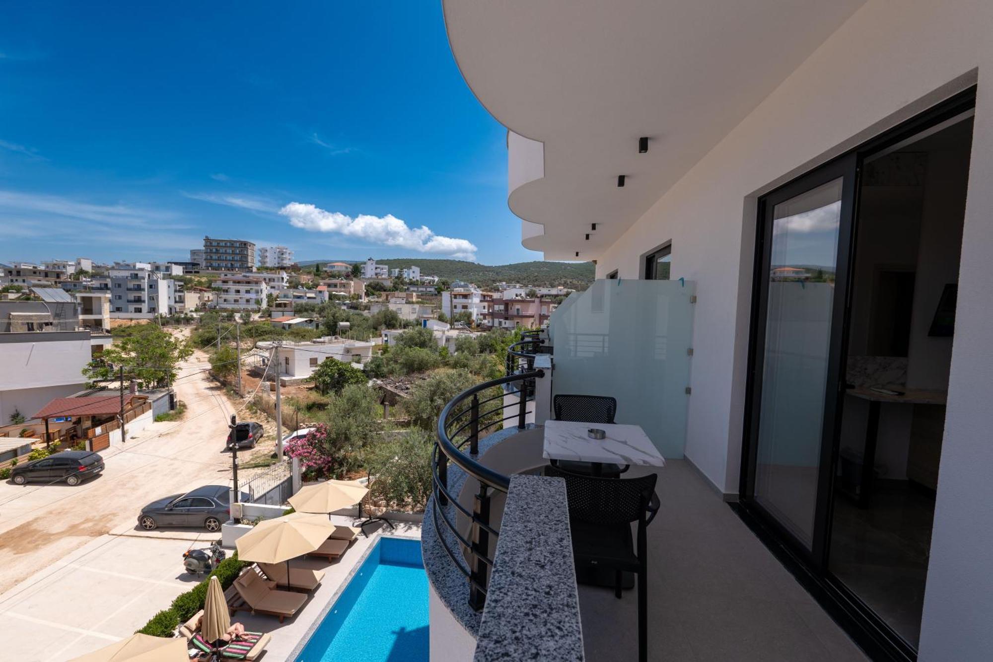 Monel Hotel Ksamil Bagian luar foto