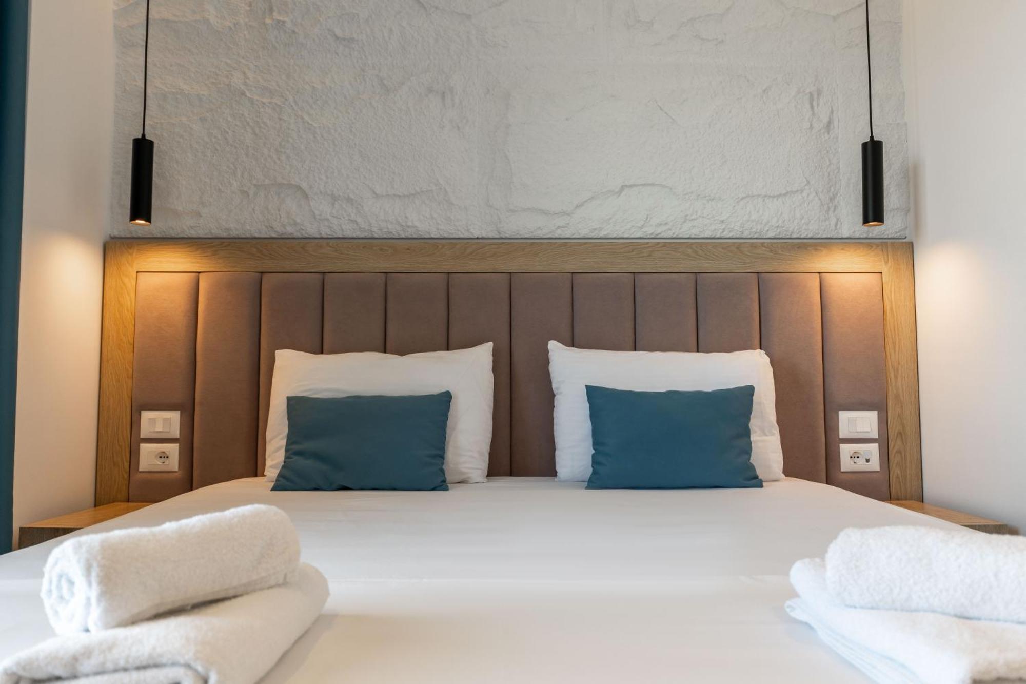 Monel Hotel Ksamil Bagian luar foto