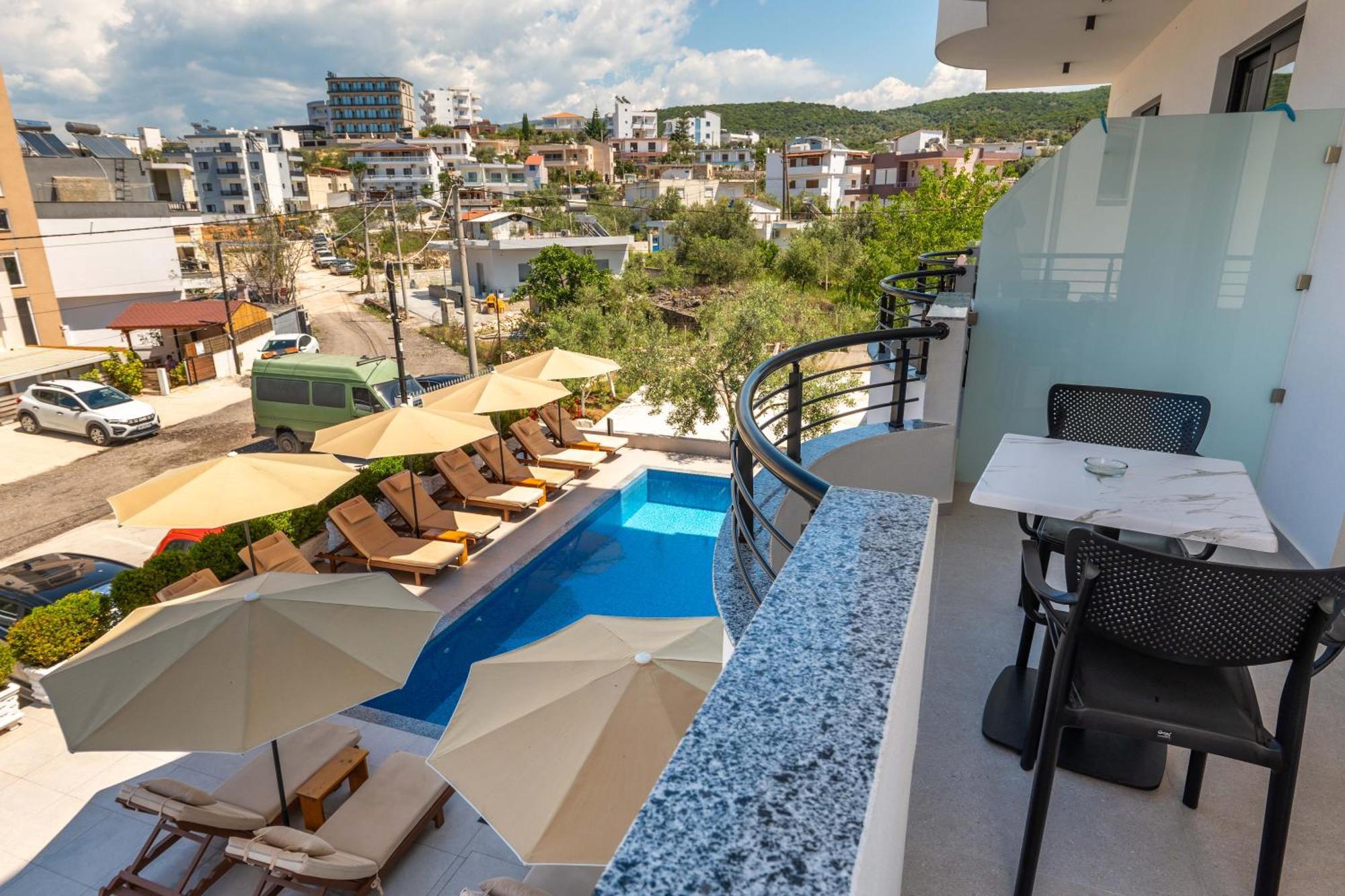 Monel Hotel Ksamil Bagian luar foto